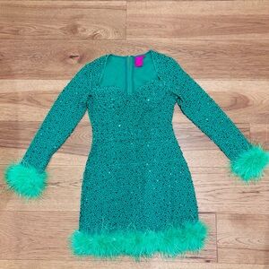 Green Full Rhinestone Feather Sleeve Dress QUEEN OF SPARKLES